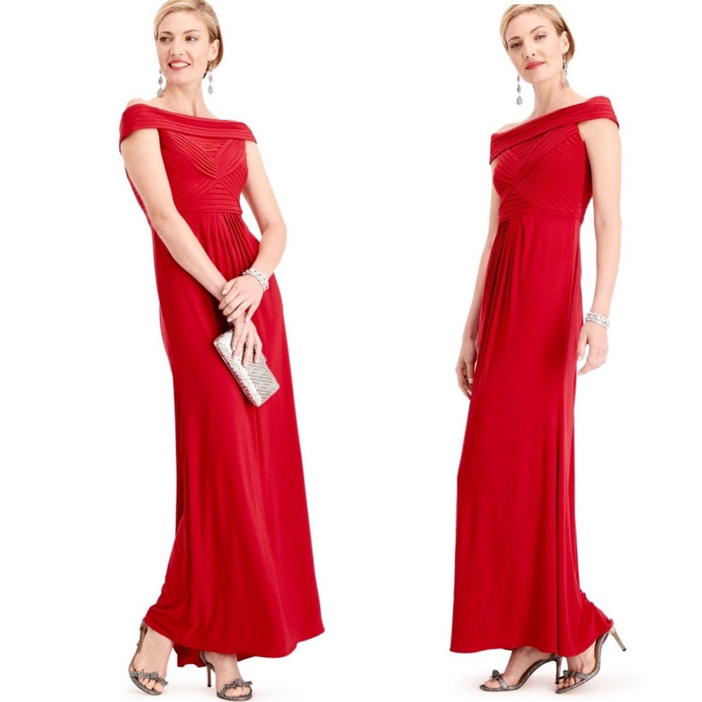 Adrianna Papell Womens Gown Red Size 4 
Pleated Off Shoulder Pintuck - Picture 10 of 10